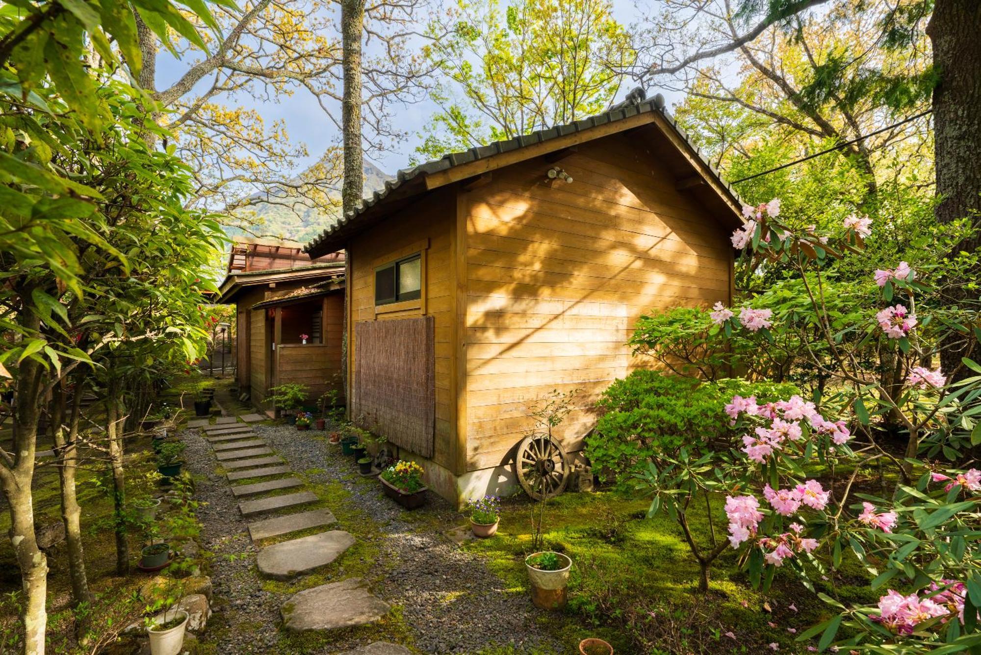 Yufuin Tsukahara Kogen Sanso Donguri Villa Exterior foto